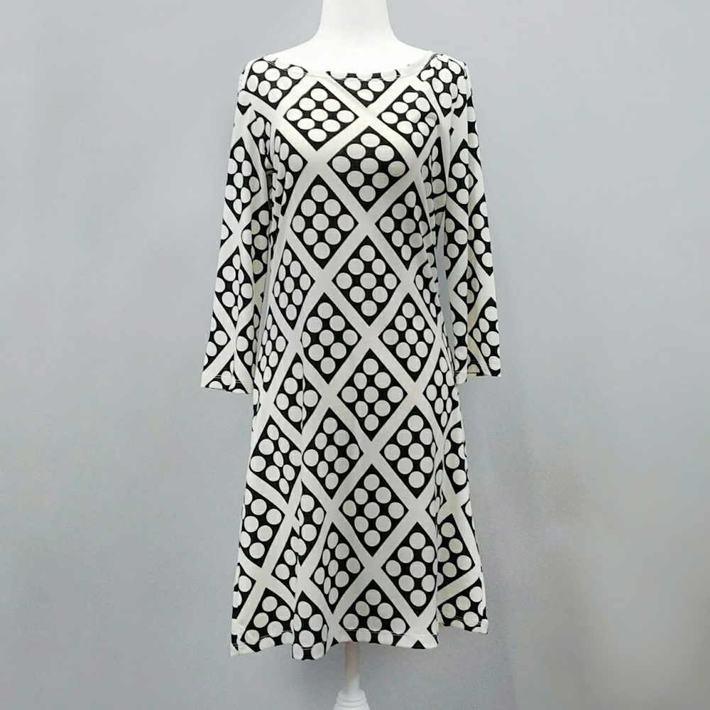 Black & White Three-Quarter Sleeve Dress Size S